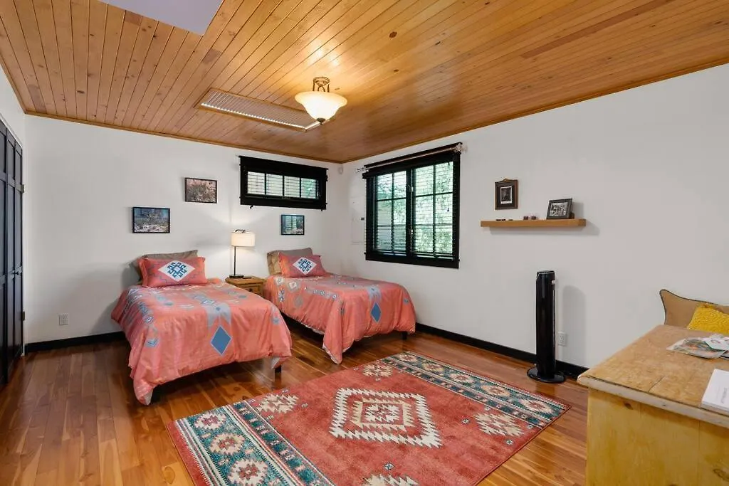 Casita Del Rio-1