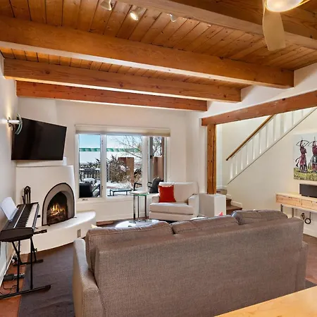 501 Rio Grande Ave F6-2