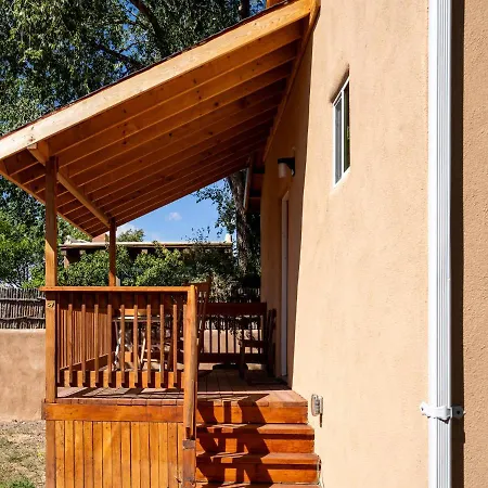 Chicos Hideaway-2